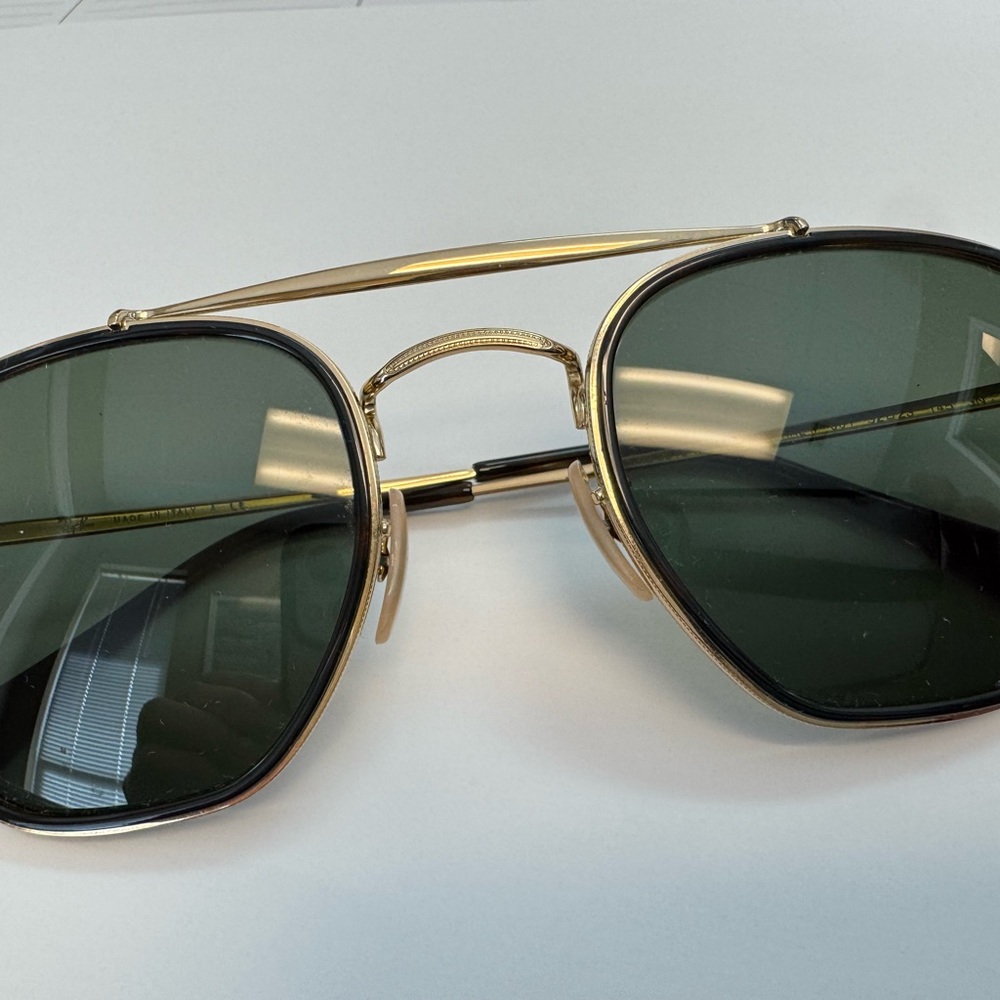 Ray-Ban Gold Aviator with Dark Green Lenses
